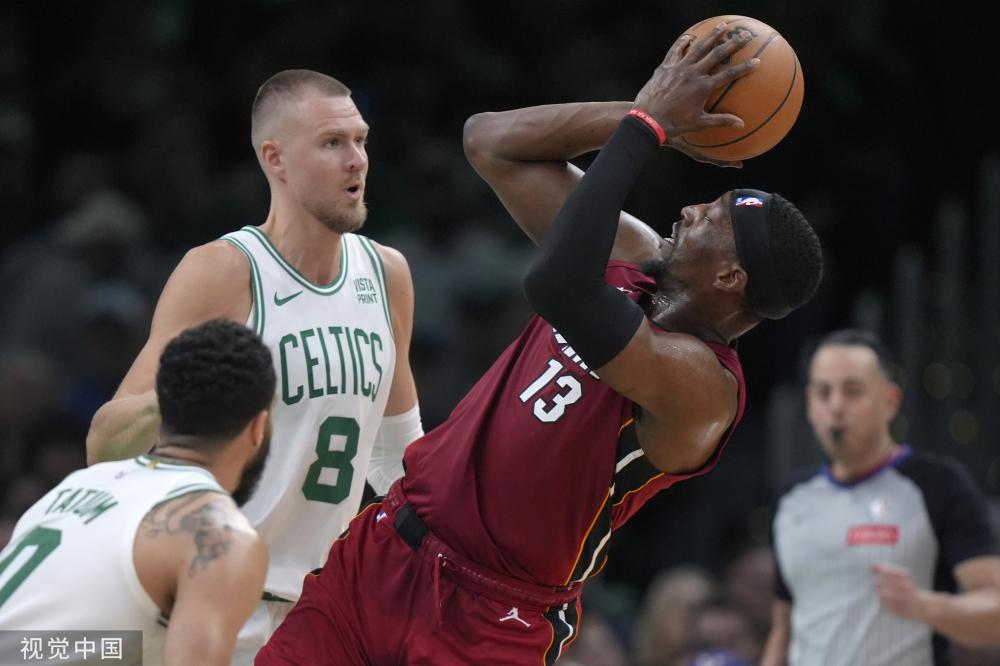 追堵主裁 追堵主裁